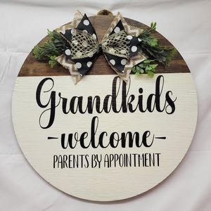 Grandkids Welcome Door Sign